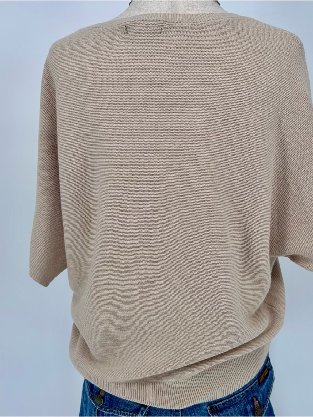 Quince Beige Knit Top Medium Minimalist Soft Neutral Capsule Sweater Tee - Picture 4 of 6